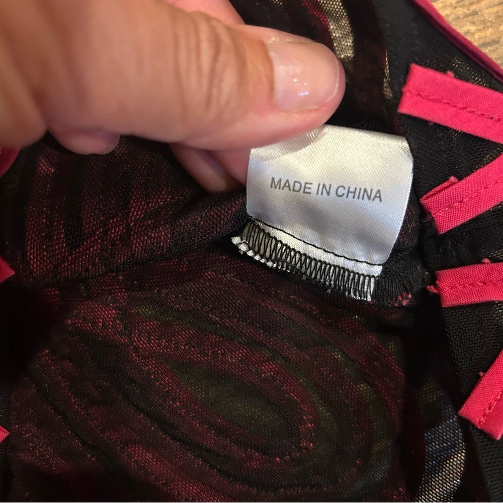 Obstinée Y2K Red & Black Geometric Strappy Top | Size 8 - Picture 5 of 8